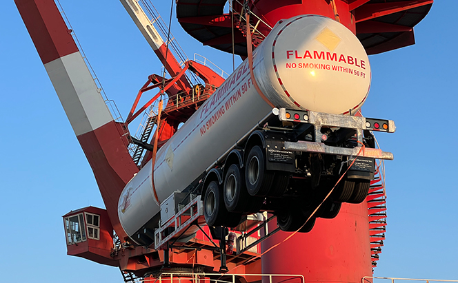 Equipment cargo loading